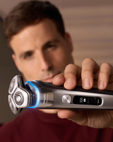 Series i9000 Prestige Wet & Dry Electric Shaver with Quick Clean Pod