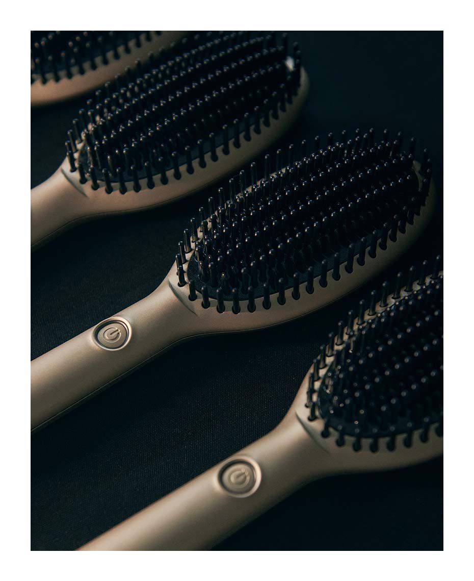 ghd® glide™ hair straightening brush in champagne gold Shaver Shop