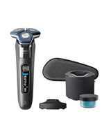 Series 7000 SkinIQ Electric Shaver with Quick Clean Pod