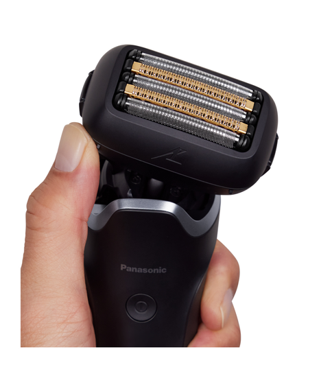 Series 1000 PRO 6-Blade Wet & Dry Electric Shaver with Clean & Charge Station