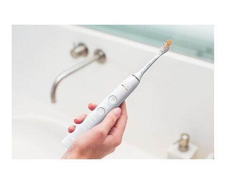 Sonicare DiamondClean 9000 Electric Toothbrush with A3 Brush Head - White