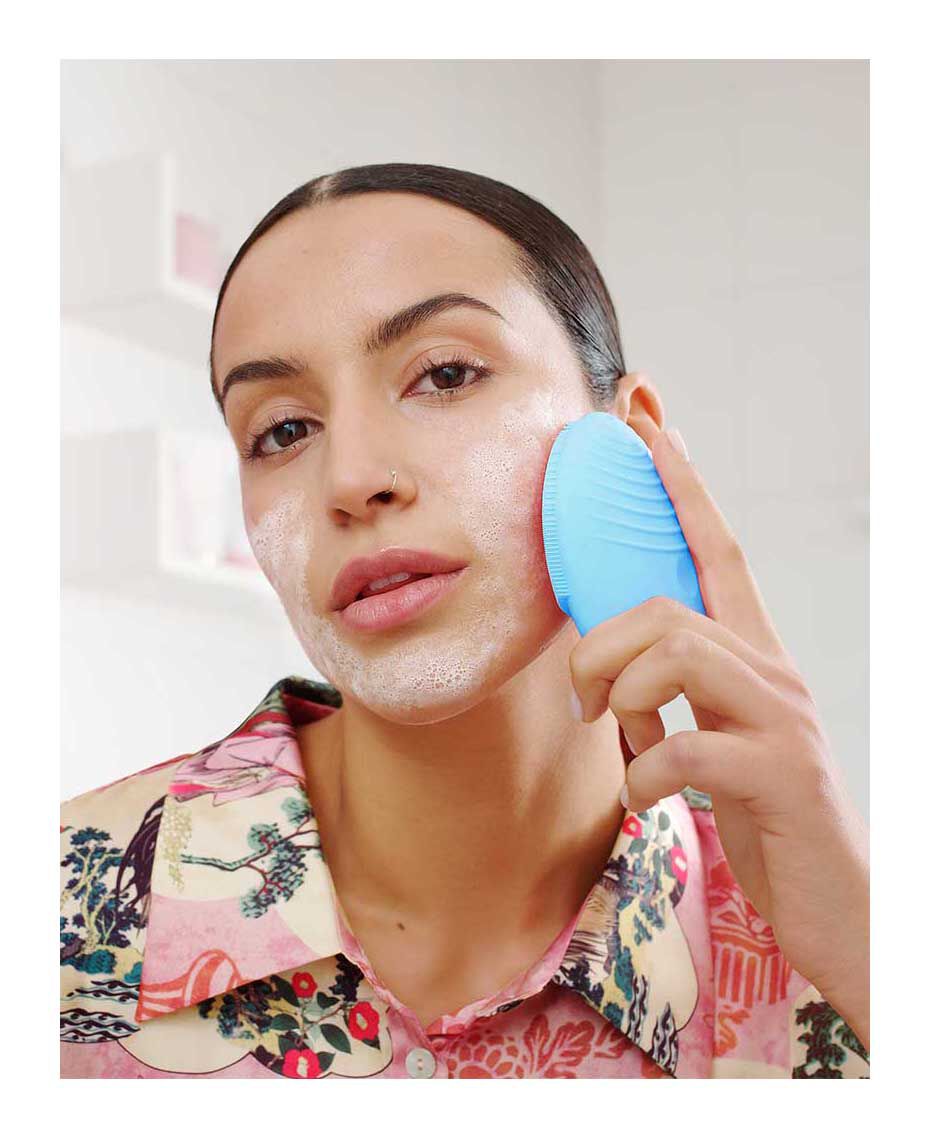 FOREO LUNA 3 ブルー　ケース破損 新品未使用 FOREO LUNA 3 ブルー ケース破損 【公式通販】