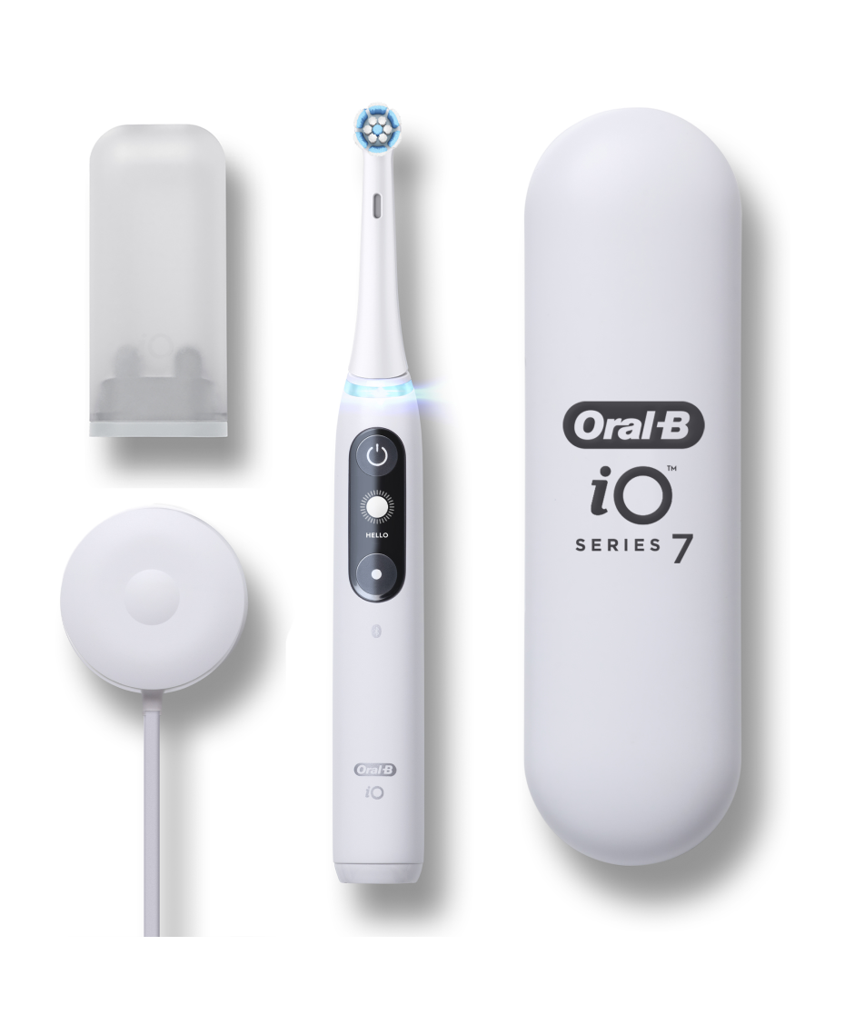 Oral-B | iO7 Electric Toothbrush - White | Shaver Shop