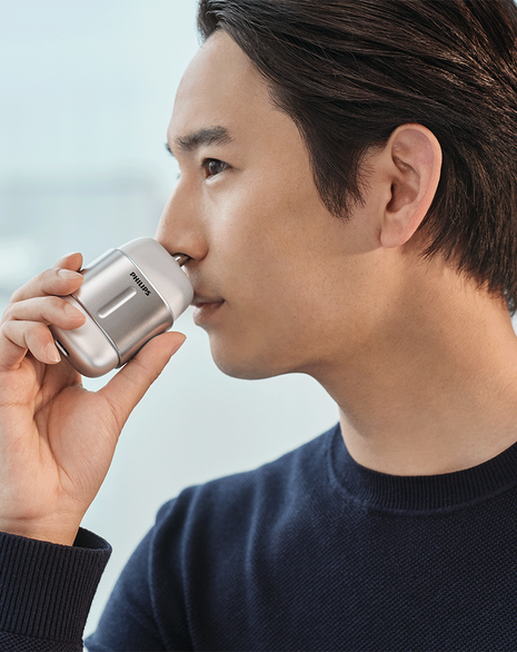 Series 700 Compact Electric Shaver - Chrome