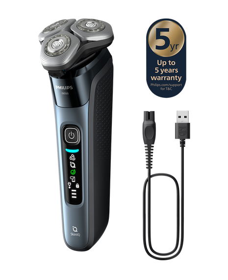 Series i9000 Wet & Dry Electric Shaver with Quick Clean Pod & Charging Stand
